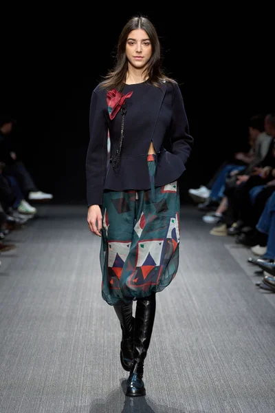Look 47